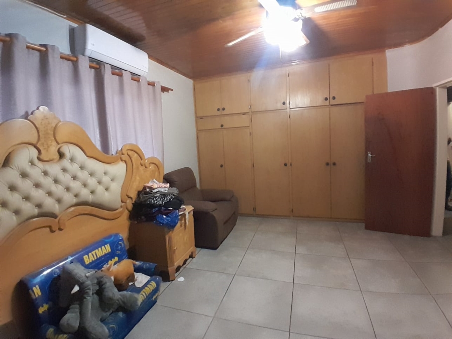 5 Bedroom Property for Sale in Kuruman Northern Cape